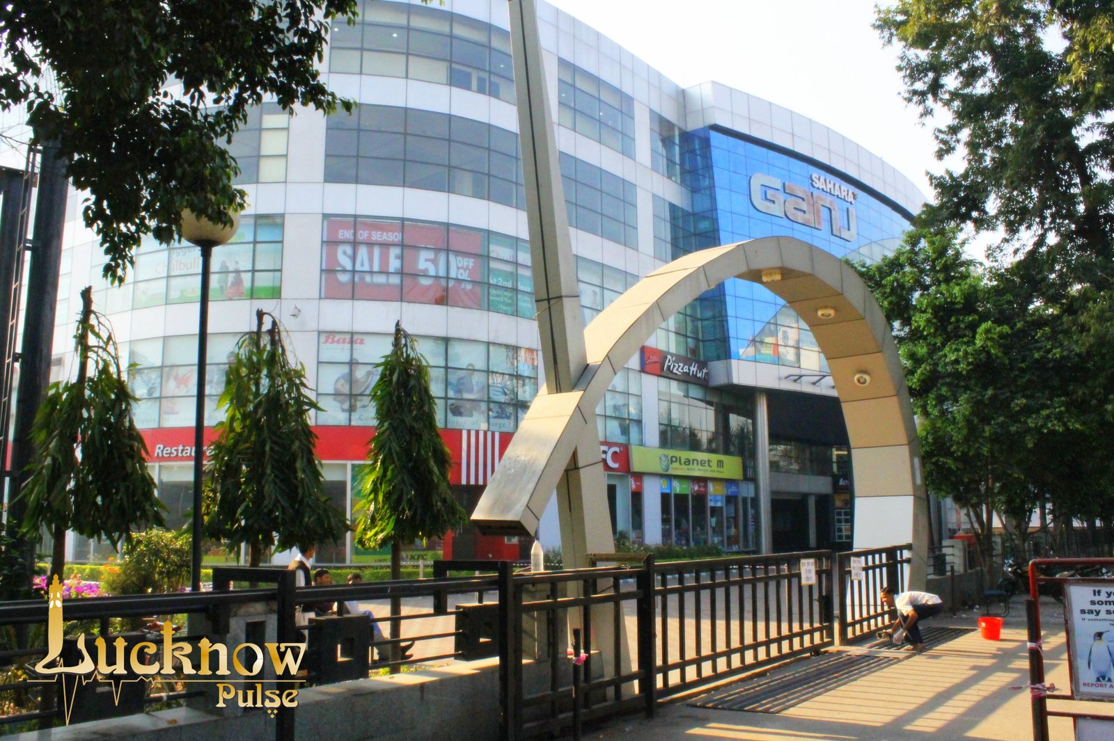 Lucknow-Riverside Mall in Gomti Nagar,Lucknow - Best Malls in