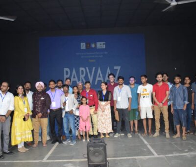 Group photo of team at the The Lit Club event at Varanasi (Banaras) where LucknowPulse was Digital Media partner