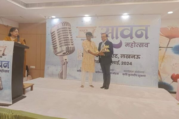 Mr. Shrey Tiwari, a renowned poet, lyricist, and founder of Kalam ke Jadugar. The chief guest for the Kavi sammelan was Dr. Jitendra Kumar Gupta, CEO of F.H. Medical College in Agra.