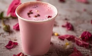 Kashmiri Chai in Lucknow - A winter Delicacy